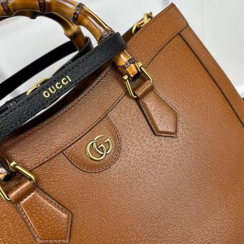 G*u*i diana large tote bag 35x30x14 cm