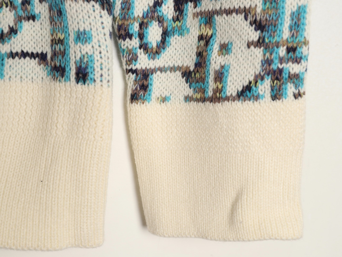 D*or 25ss cardigan sweaters