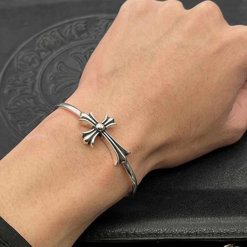 Ch**me He**ts cross and ball open bangle bracelet