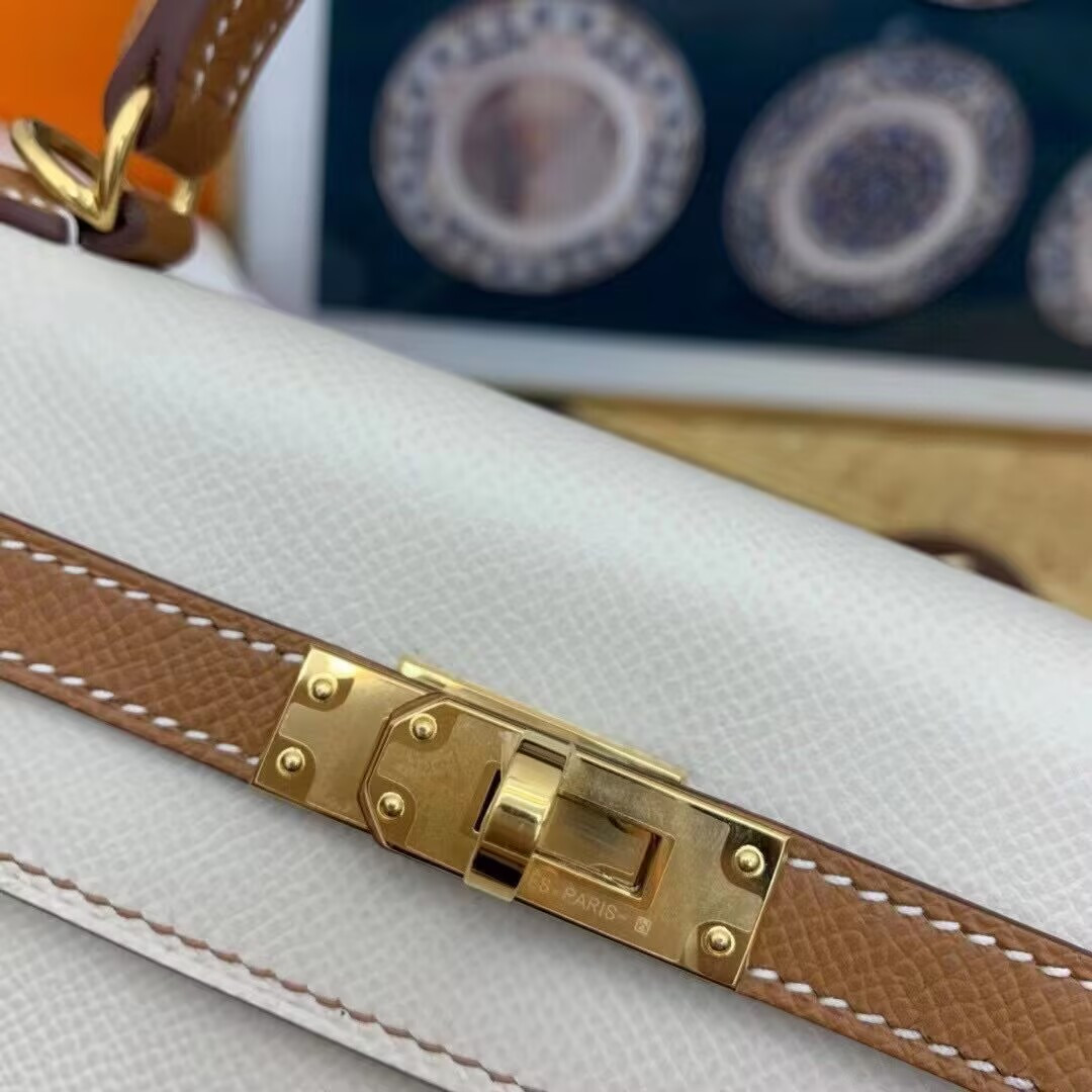 HERMÈS Kelly 25 Gold-tone Hardware (Customized, about 20days, no return no exchange)