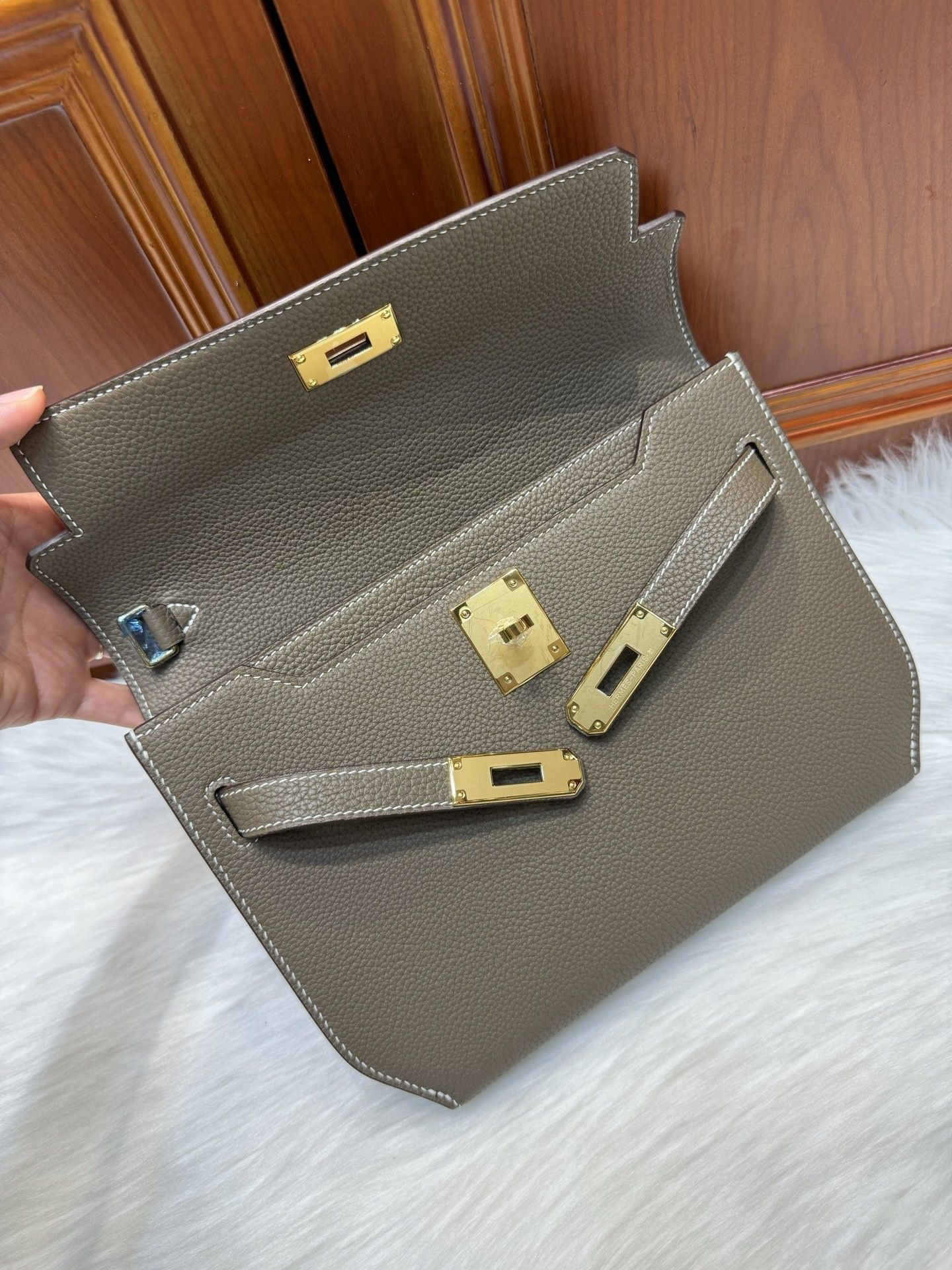 Hermès Kelly Depeches Togo 25cm