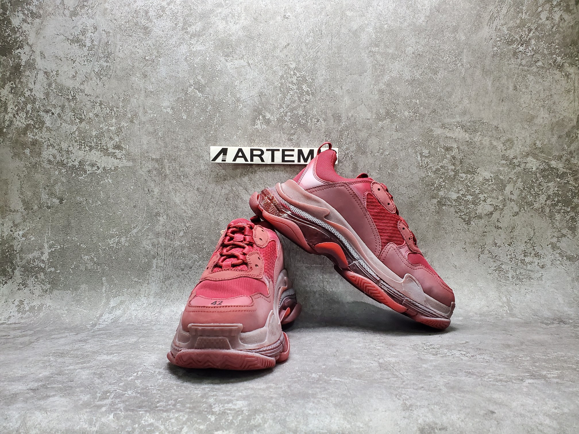 Balenciga Triple S Burgundy Red