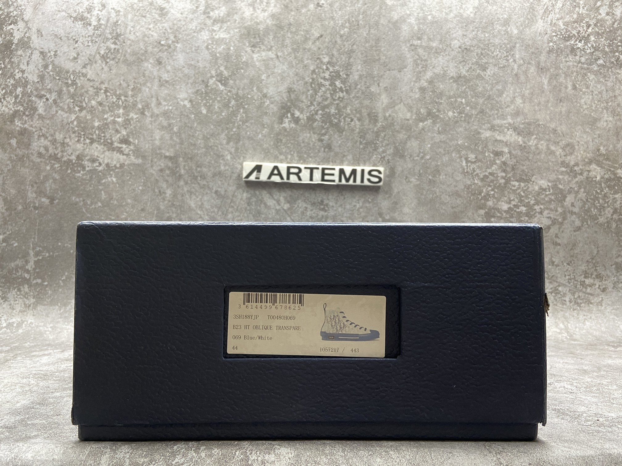 D*or b23 high top blue oblique