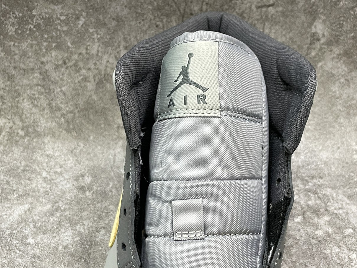 Air Jordan 1 Mid Grey Onyx