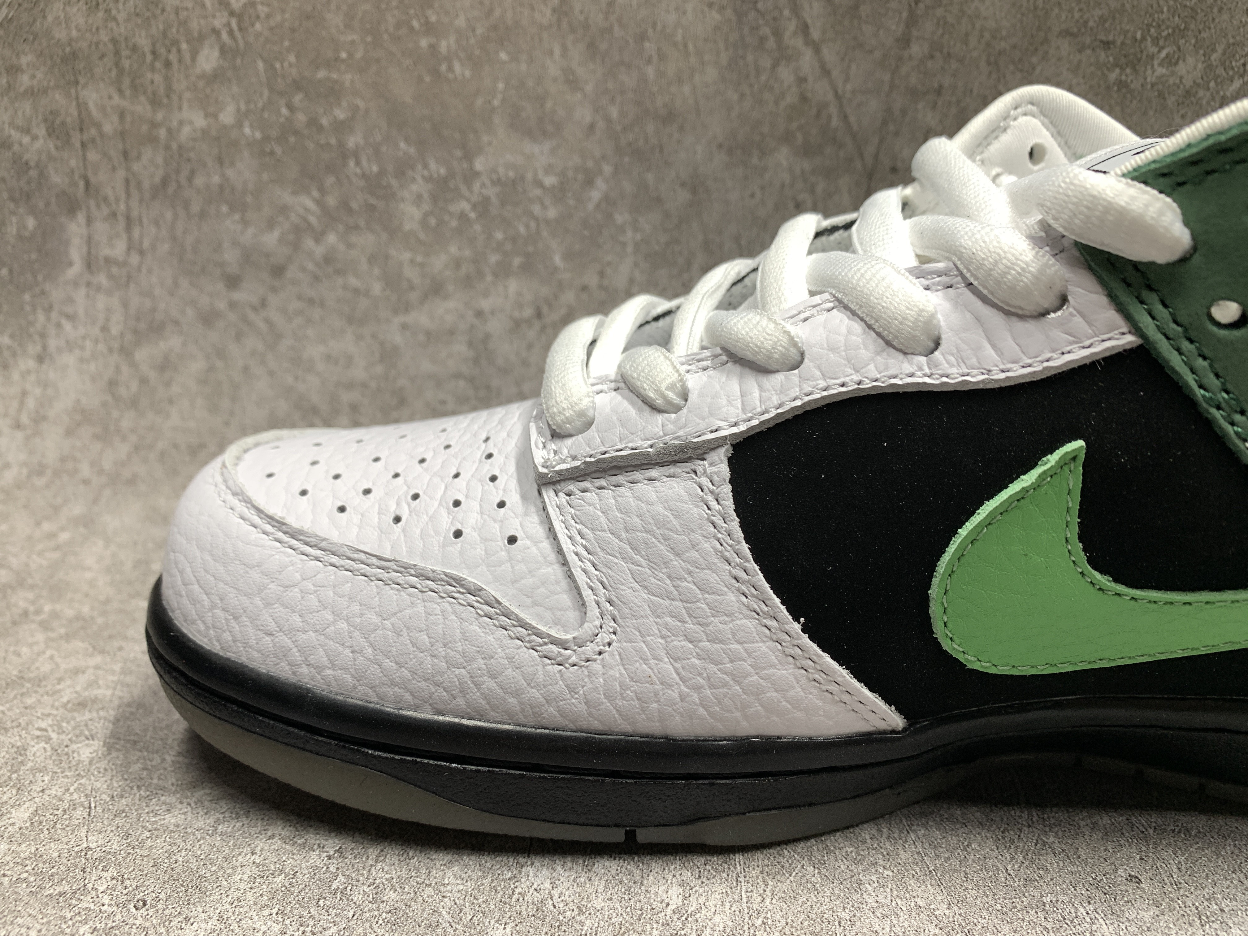 Nike Dunk Low Premium SB C & K