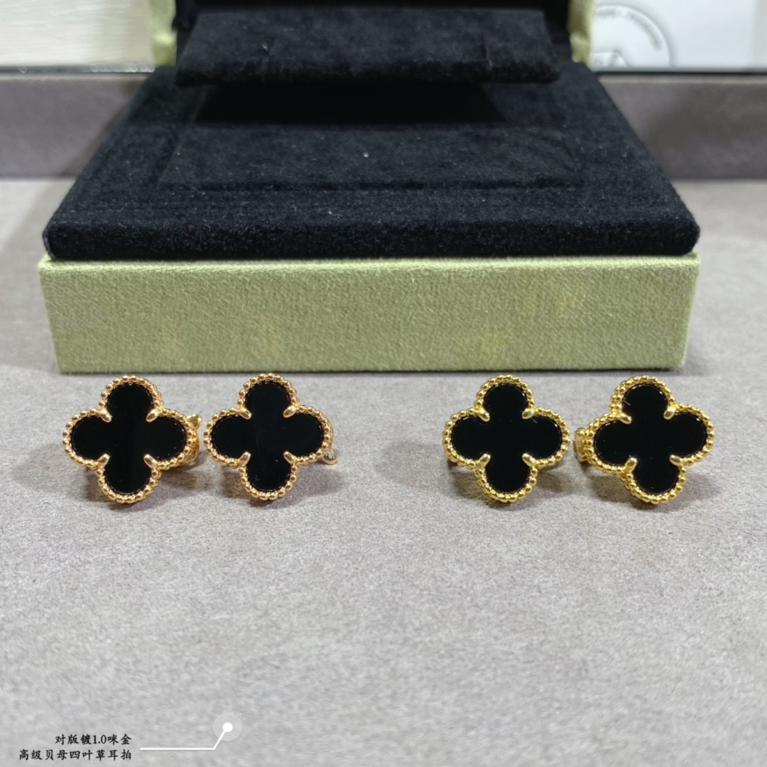 V*N CL*F & arpels premium fritillaria four-leaf clover earrings