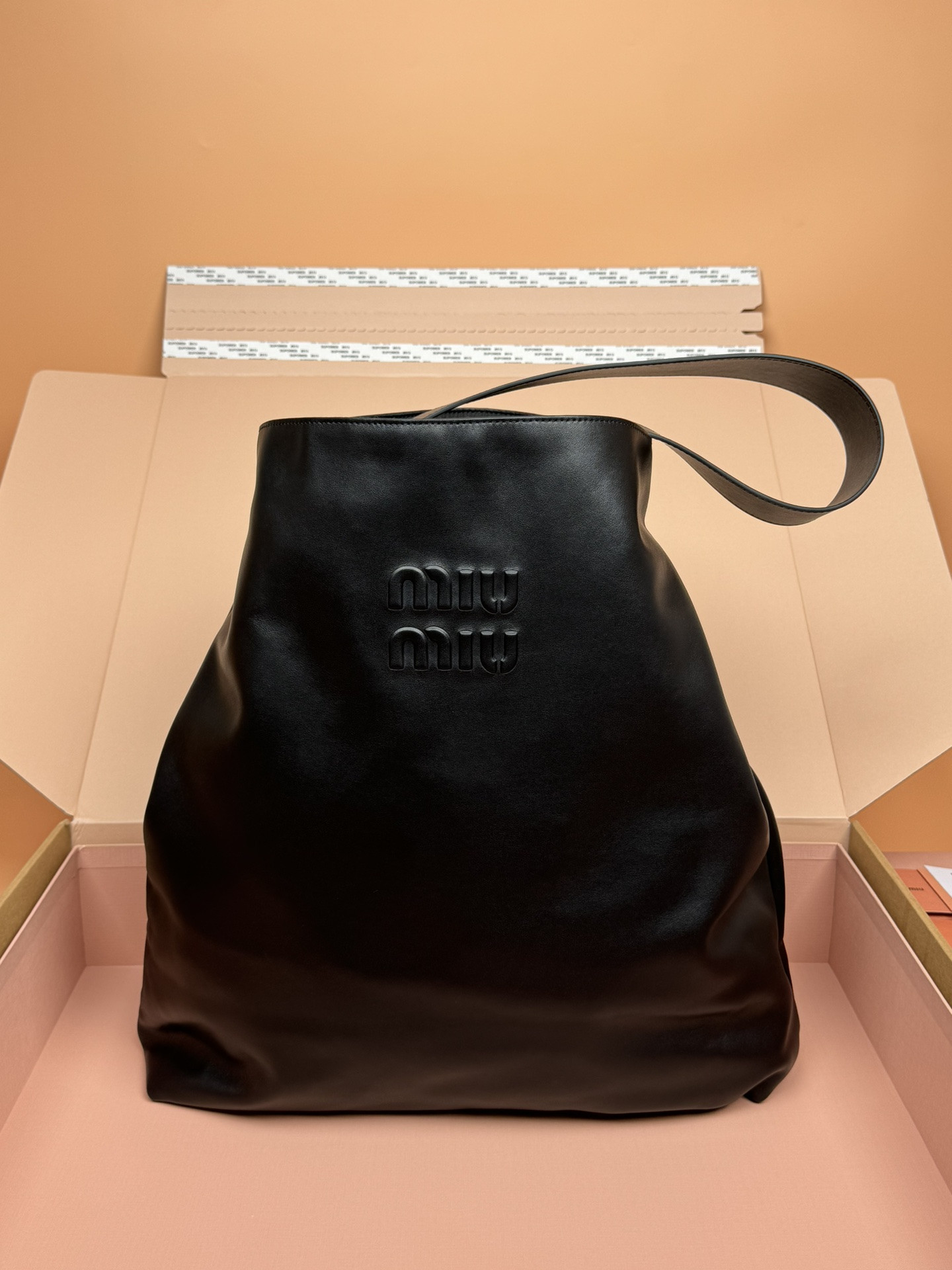 Miu Miu Leather Hobo Bag 41×46×11cm